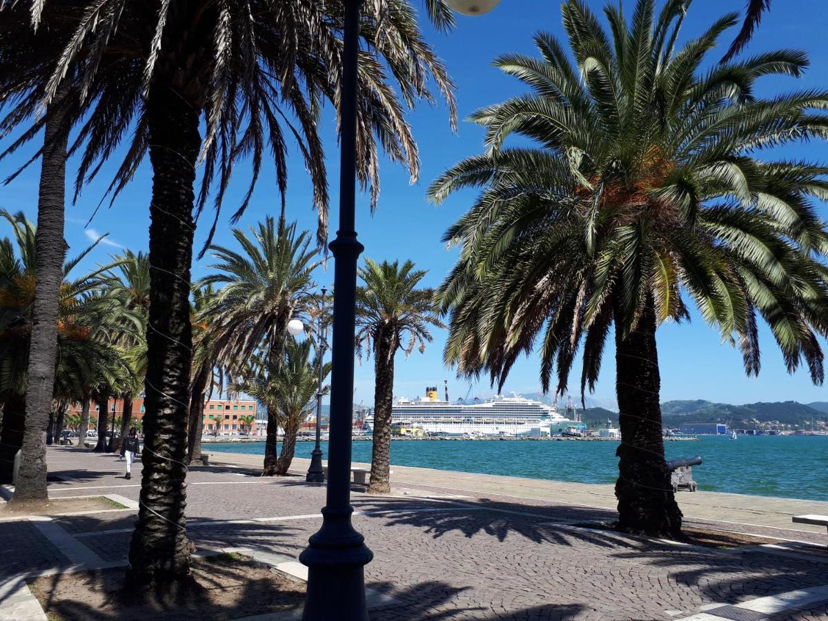 Comoda Posizione, Per 5-Terre, Portovenere, Lerici La Spezia Exterior photo